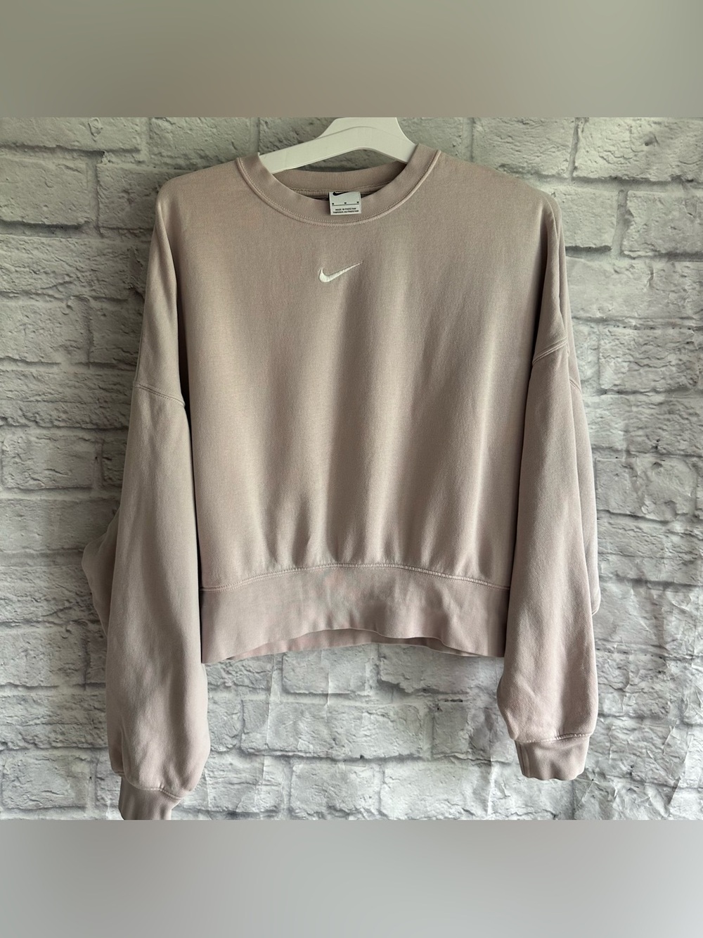 PREOWNED NIKE OVERSIZED CROP SWEATSHIRT MAUVE PINK WOMENS MEDIUM M